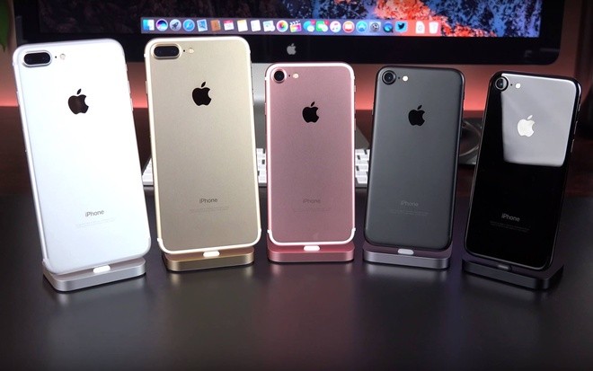 Thông tin iPhone 7 nhái xuất xứ Đài Loan bán tràn lan trên thị trường ngay sau khi hàng chính hãng ra mắt khiến không ít tín đồ mê công nghệ hoang mang. Sau đây là một số dấu hiệu giúp bạn biết c ách phân biệt iPhone 7 thật và giả để tránh mua phải hàng nhái. 